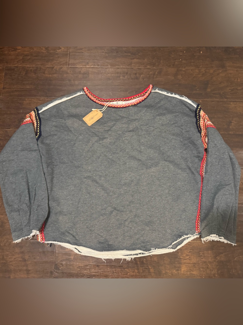 NATURAL LIFE Gray Sweatshirt with Red Trim
